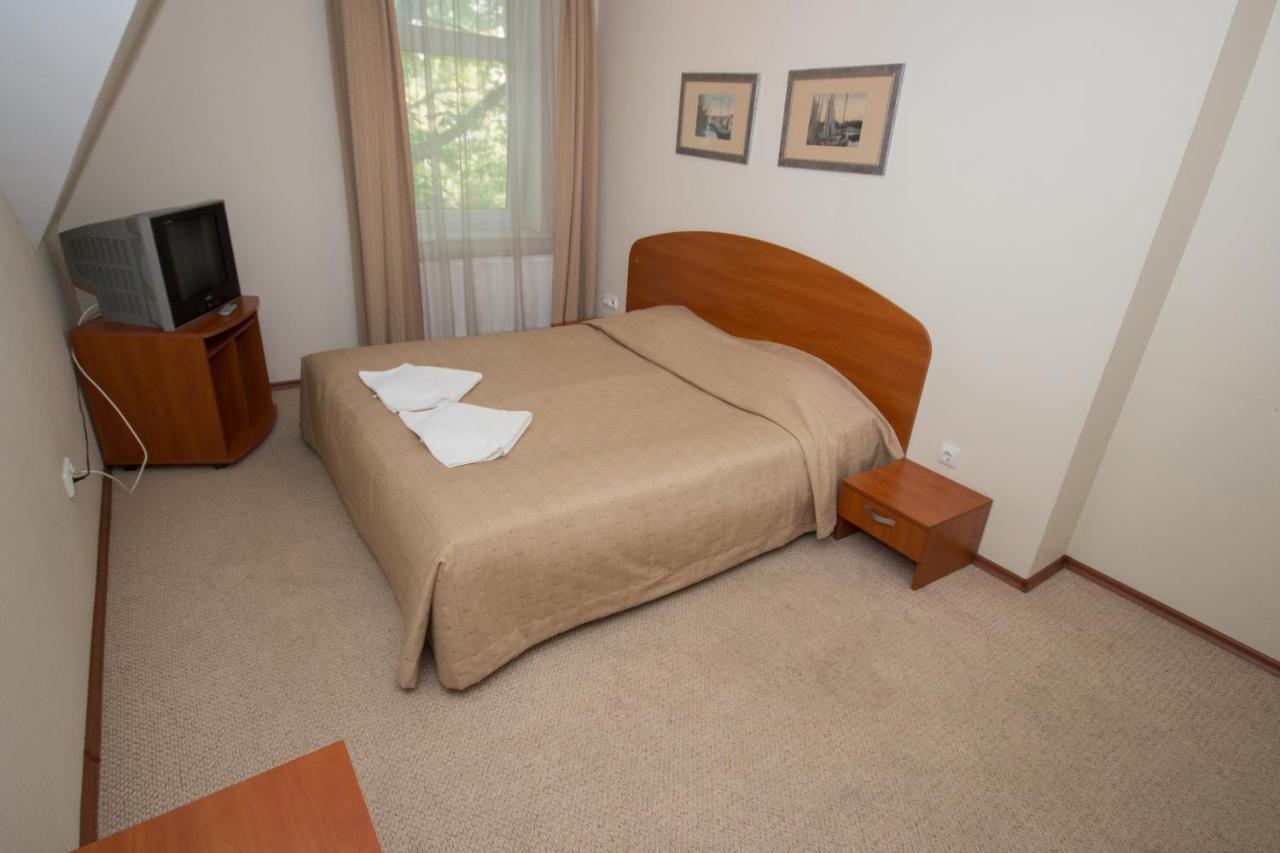 Deims Hotel Šilutė Chambre photo